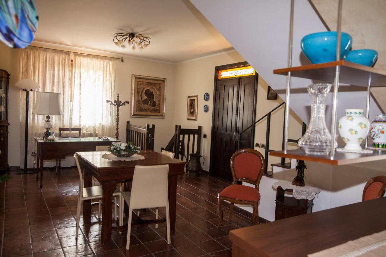 B&B Villa Carmen Sant'Alessio Siculo Luaran gambar